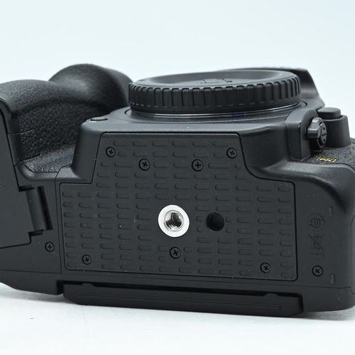 thumbnail-7 for Nikon D780 DSLR 24.5MP FX Full-Frame Camera Body