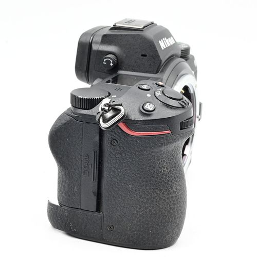 thumbnail-4 for Nikon Z 7II Mirrorless Digital Camera 45.7MP Z7II Z7 II Body