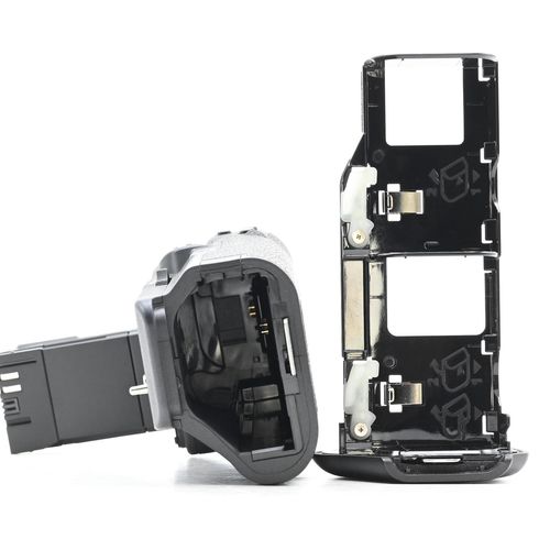 thumbnail-13 for Canon BG-R10 Battery Grip for EOS R5, R6 Mirrorless Camera