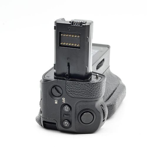 thumbnail-4 for Sony VG-C2EM Vertical Battery Grip for a7 II, a7R II, and a7S II