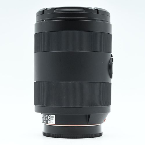 thumbnail-3 for Sony ZA 16-35mm f2.8 Vario-Sonnar T* SSM Lens A Mount SAL1635Z