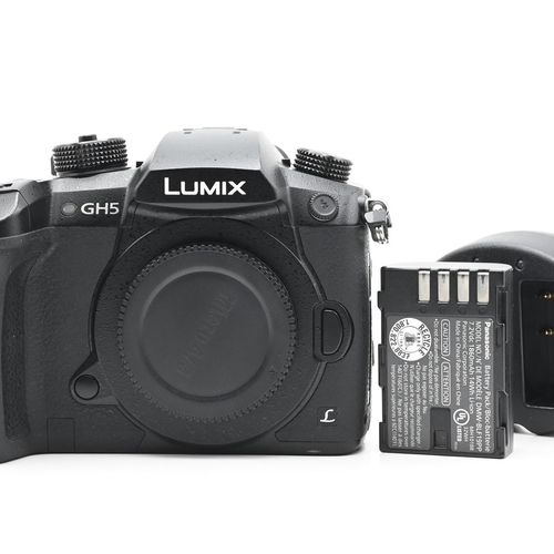 thumbnail-0 for Panasonic Lumix DC-GH5 20.3MP Mirrorless MFT Digital Camera