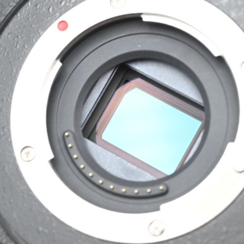 thumbnail-3 for Panasonic Lumix DC-GH5 20.3MP Mirrorless MFT Digital Camera