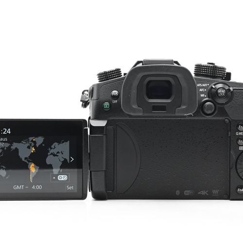 thumbnail-5 for Panasonic Lumix DC-GH5 20.3MP Mirrorless MFT Digital Camera