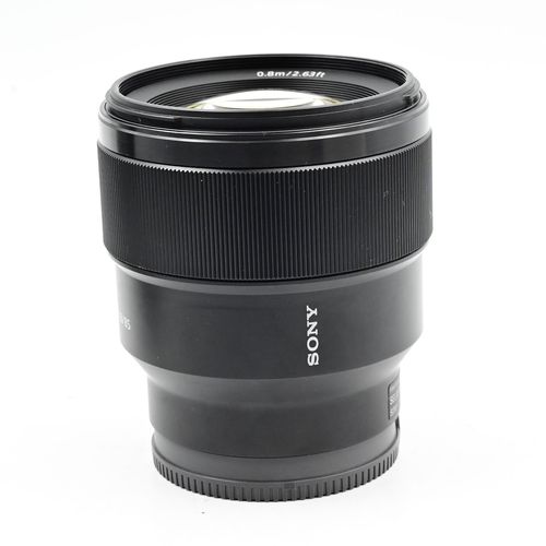 thumbnail-2 for Sony FE 85mm f1.8 Lens E-Mount SEL85F18