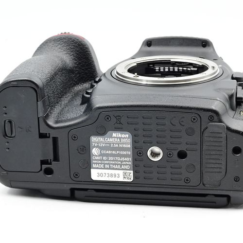 thumbnail-6 for Nikon D850 45.7MP Digital SLR Camera Body