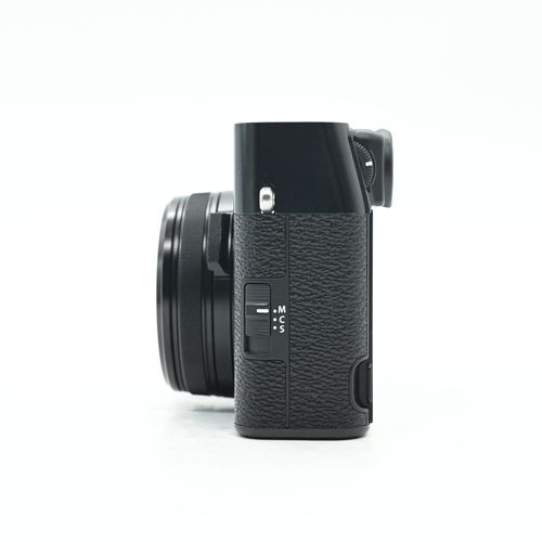 thumbnail-3 for Fujifilm X100VI 40.2MP Digital Camera w/23mm f2 Lens