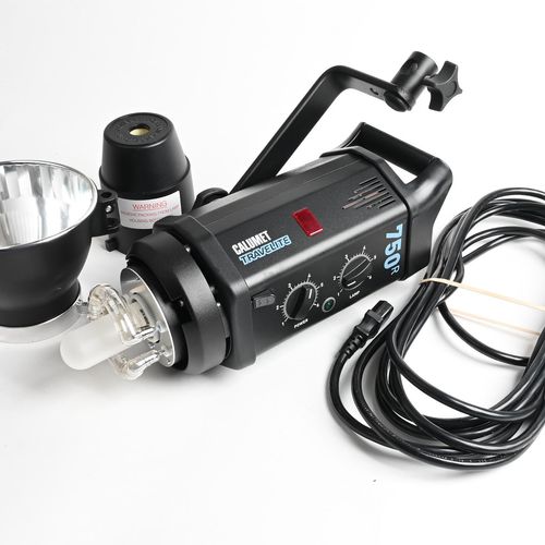 thumbnail-0 for Calumet Travelite 750R WS Radio Monolight Studio Strobe Flash 750RWS
