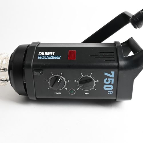 thumbnail-1 for Calumet Travelite 750R WS Radio Monolight Studio Strobe Flash 750RWS