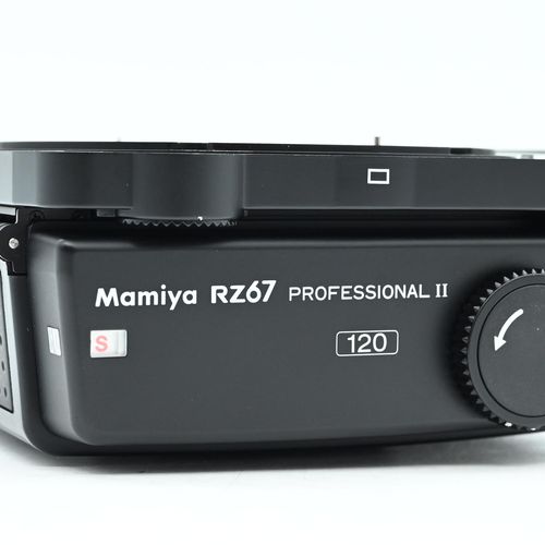 thumbnail-0 for Mamiya RZ67 120 Pro II Roll Film Back Holder RZ-67