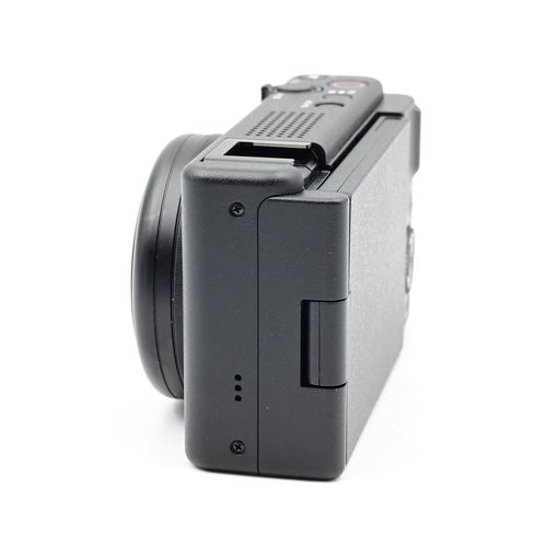 thumbnail-2 for Sony ZV-1F 20.1MP Digital Vlog Camera w/ 20mm Lens