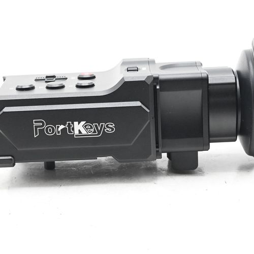 thumbnail-1 for PORTKEYS OEYE 4K 3G-SDI/HDMI EVF with RED Camera Menu Control