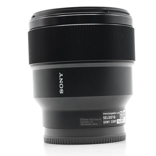 thumbnail-5 for Sony FE 85mm f1.8 Lens E-Mount SEL85F18