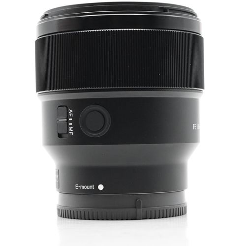 thumbnail-7 for Sony FE 85mm f1.8 Lens E-Mount SEL85F18