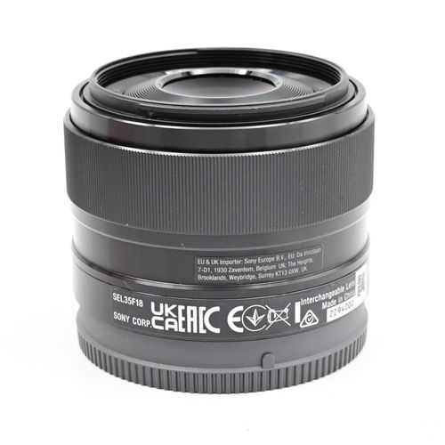 thumbnail-3 for Sony E 35mm f1.8 OSS Lens SEL35F18