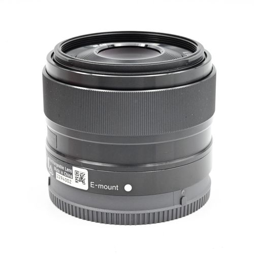 thumbnail-4 for Sony E 35mm f1.8 OSS Lens SEL35F18