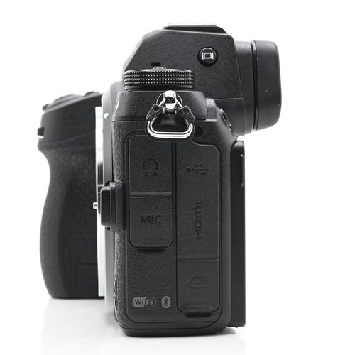 thumbnail-8 for Nikon Z 6II Mirrorless Digital Camera 24.5MP Z6II Z6 II Body