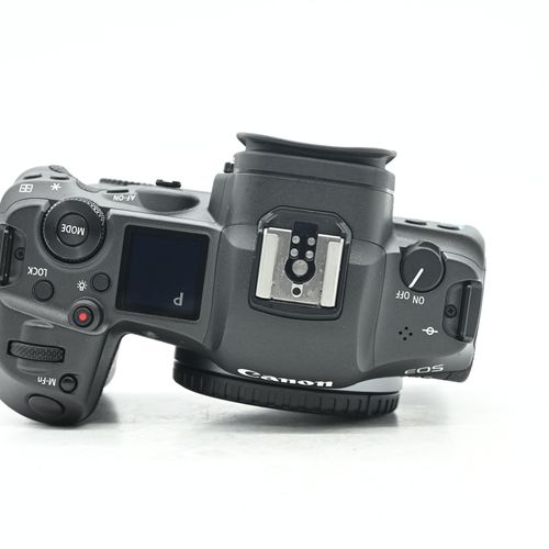 thumbnail-4 for Canon EOS R5 45MP Mirrorless Digital Camera Body