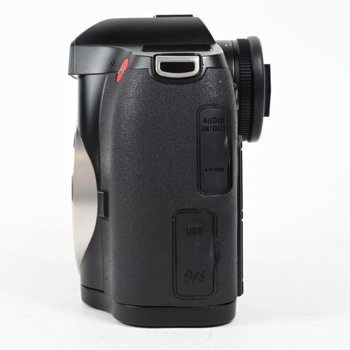 thumbnail-2 for Leica 10827 Type 6847 S3 64MP Medium Format DSLR Camera Body