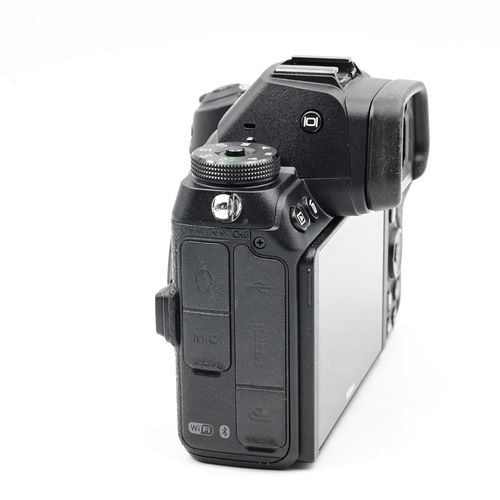 thumbnail-2 for Nikon Z 6 Mirrorless Digital Camera 24.5MP Z6 Body
