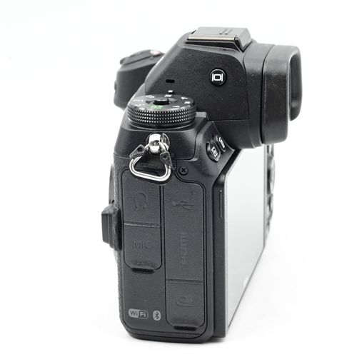 thumbnail-2 for Nikon Z 6 Mirrorless Digital Camera 24.5MP Z6 Body