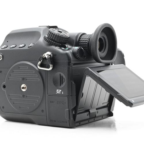 thumbnail-7 for Pentax 645Z Medium Format 51.4MP DSLR Digital Camera Body