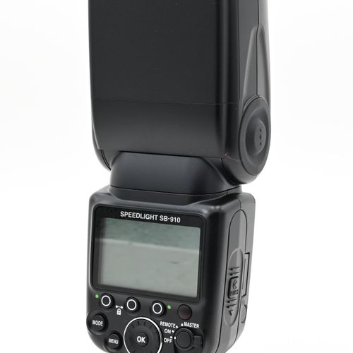 thumbnail-4 for Nikon SB-910 Speedlight Shoe Mount Flash SB910