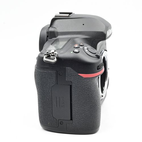 thumbnail-4 for Nikon D780 DSLR 24.5MP FX Full-Frame Camera Body