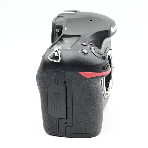 thumbnail-4 for Nikon D850 45.7MP Digital SLR Camera Body