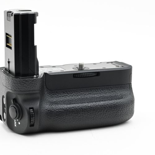 thumbnail-0 for Sony VG-C3EM Vertical Battery Grip for a9, a7RIII, a7III