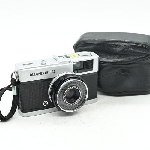 thumbnail-0 for Olympus Trip 35 Film Camera w/40mm f2.8 D.Zuiko Lens