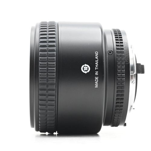 thumbnail-4 for Nikon Nikkor AF 85mm f1.8 D Lens