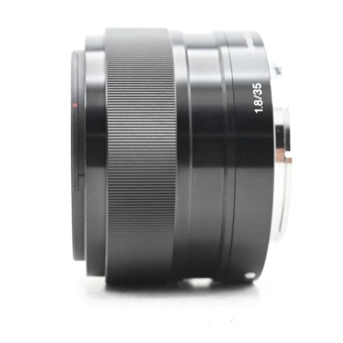 thumbnail-3 for Sony E 35mm f1.8 OSS Lens SEL35F18