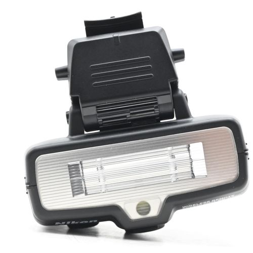 thumbnail-7 for Nikon SB-R200 i-TTL Wireless Remote Speedlight Flash Head