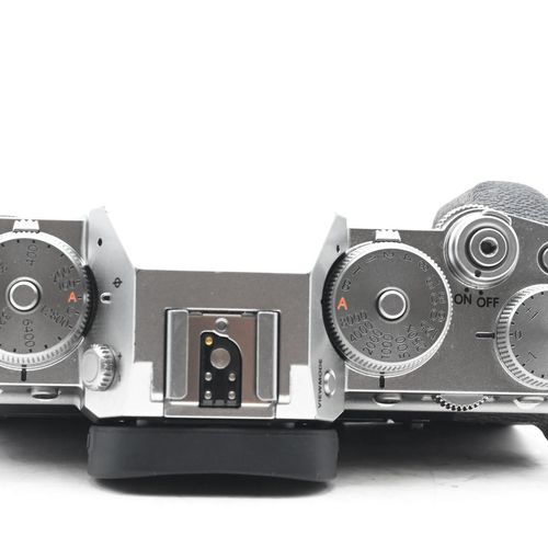 thumbnail-8 for Fujifilm X-T4 Mirrorless 26.1MP Digital Camera Body Silver