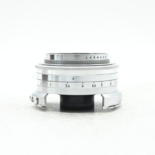 thumbnail-2 for Voigtlander 35mm f3.5 Skoparon Lens for Prominent