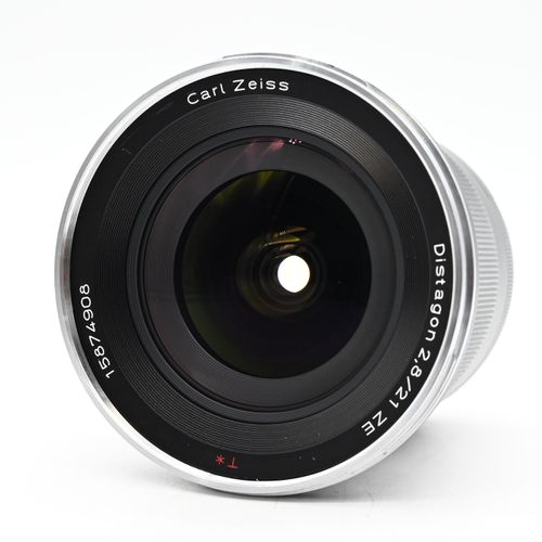 thumbnail-5 for Zeiss 21mm f2.8 Distagon T* ZE Lens Canon EF
