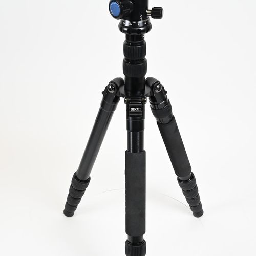 thumbnail-2 for Sirui A1005 Aluminum Tripod with Y-10 Ball Head A-1005