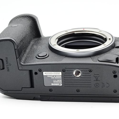 thumbnail-7 for Canon EOS R5 45MP Mirrorless Digital Camera Body