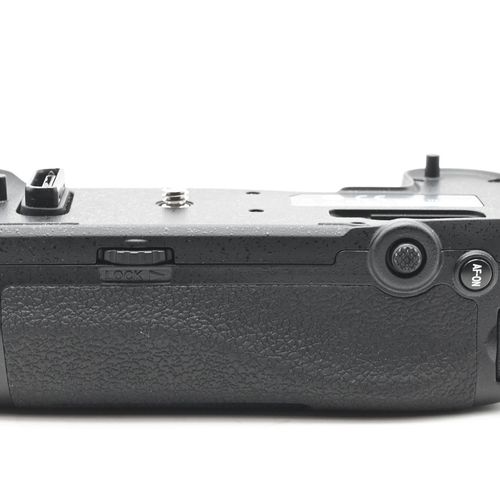 thumbnail-2 for Nikon MB-D17 Multi Power Battery Pack for Nikon D500