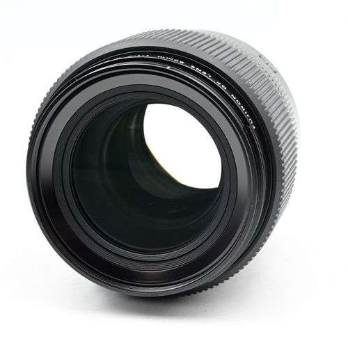 thumbnail-5 for Fujifilm GF 80mm f1.7 R WR Lens