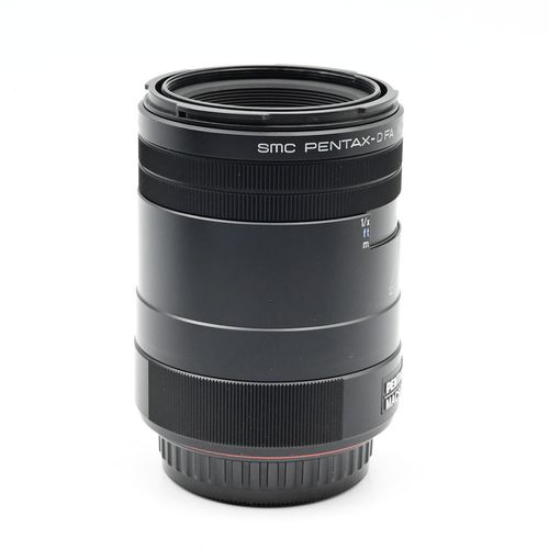 thumbnail-4 for Pentax DFA 100mm f2.8 SMC D-FA WR Macro Lens