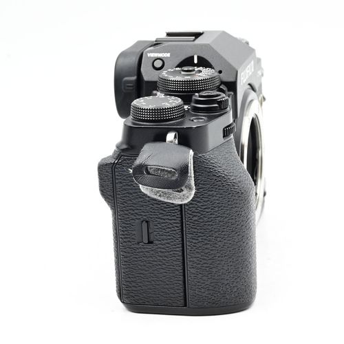 thumbnail-5 for Fujifilm X-T4 Mirrorless 26.1MP Digital Camera Body Black