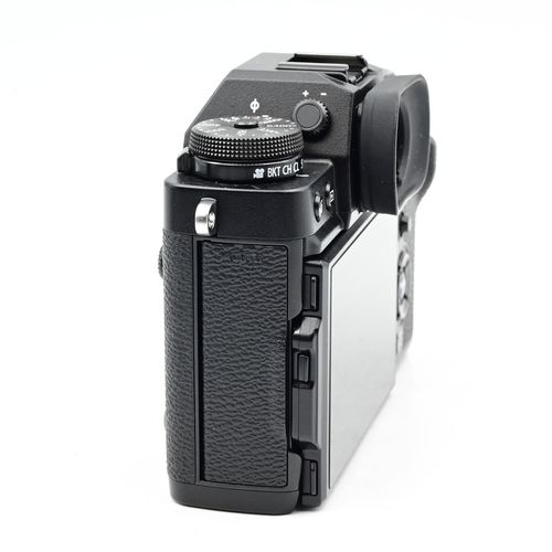 thumbnail-2 for Fujifilm X-T3 Mirrorless 26.1MP Digital Camera Black