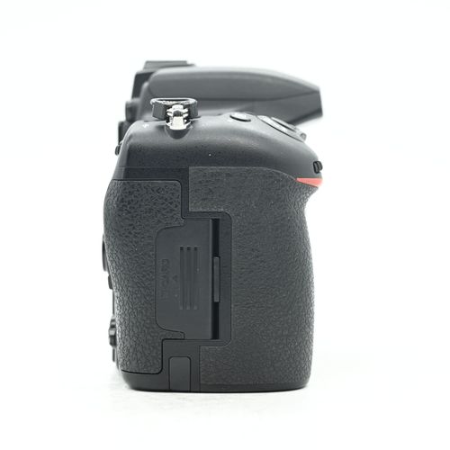 thumbnail-2 for Nikon D750 24.3MP FX Digital Camera Body