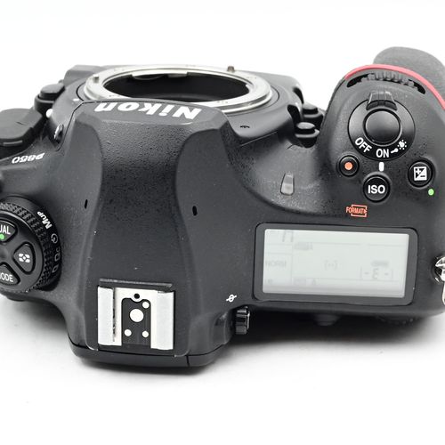 thumbnail-5 for Nikon D850 45.7MP Digital SLR Camera Body