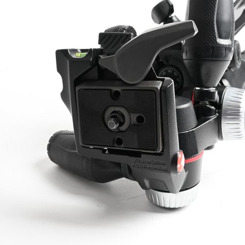 thumbnail-4 for Manfrotto MT190XPRO4 Aluminum Tripod Legs w/ MHXPRO-3W XPRO 3-Way Head