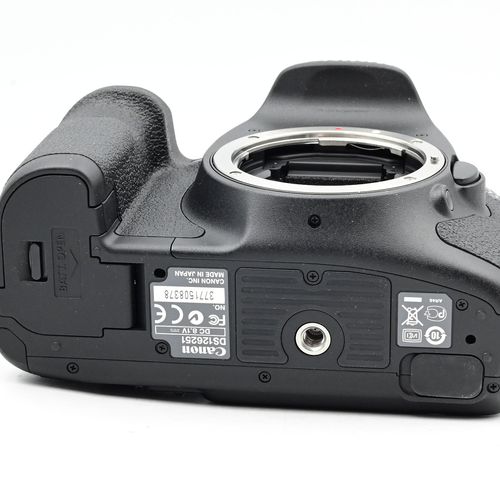 thumbnail-6 for Canon EOS 7D 18MP Digital SLR Camera Body