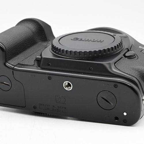 thumbnail-5 for Canon EOS 1V SLR Film Camera Body