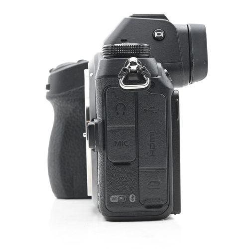 thumbnail-8 for Nikon Z 6 Mirrorless Digital Camera 24.5MP Z6 Body